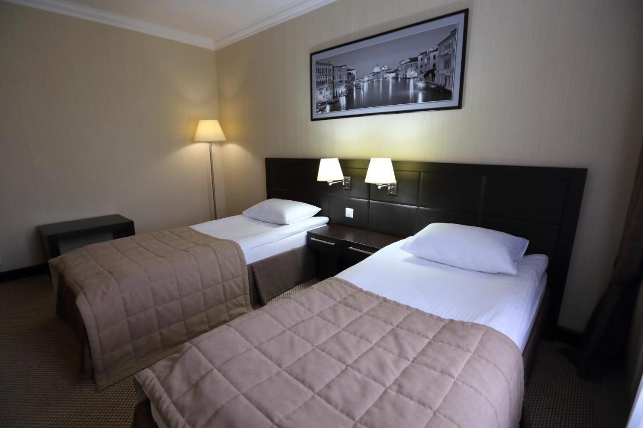 Hotel Home Parq Ekibastuz Exteriér fotografie