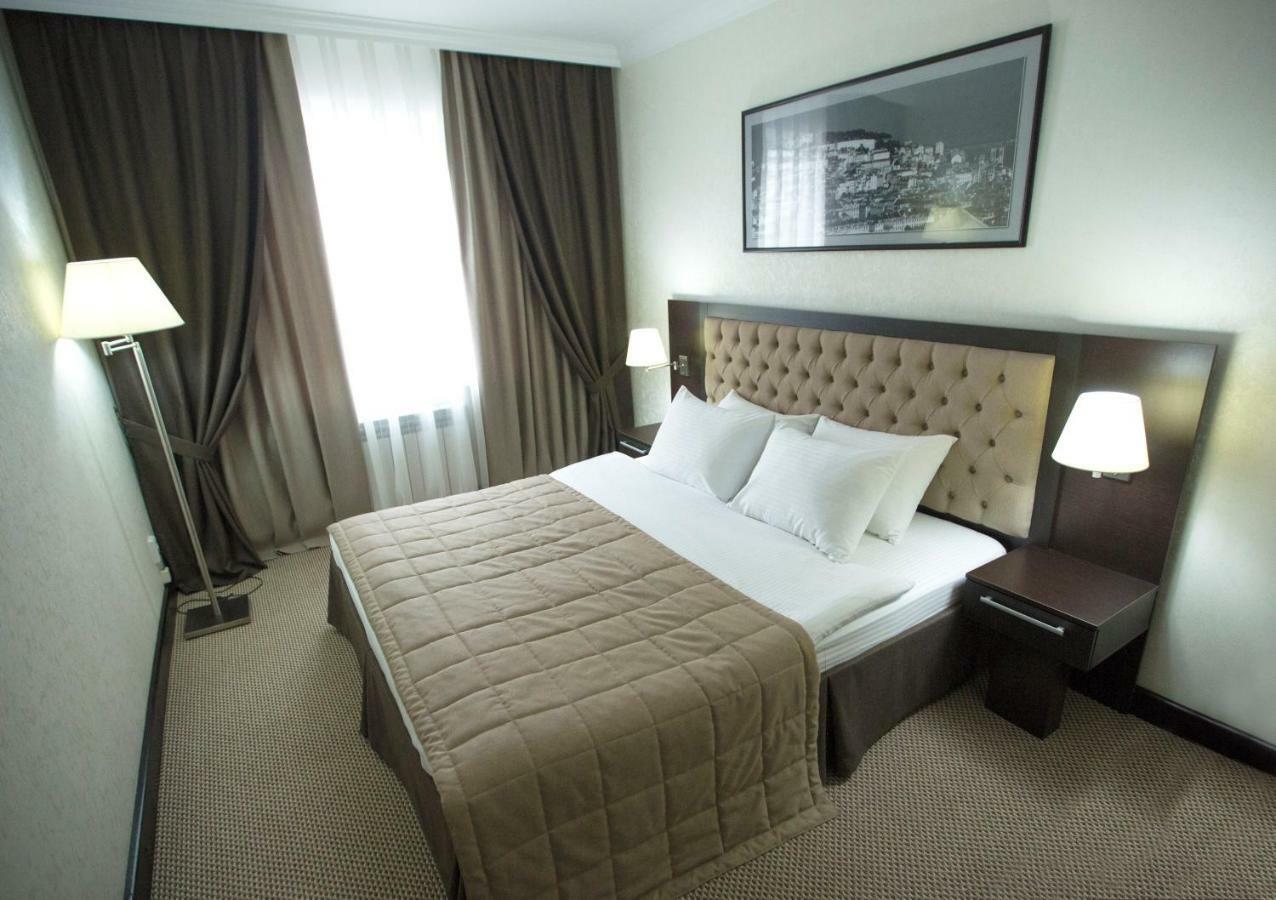 Hotel Home Parq Ekibastuz Exteriér fotografie